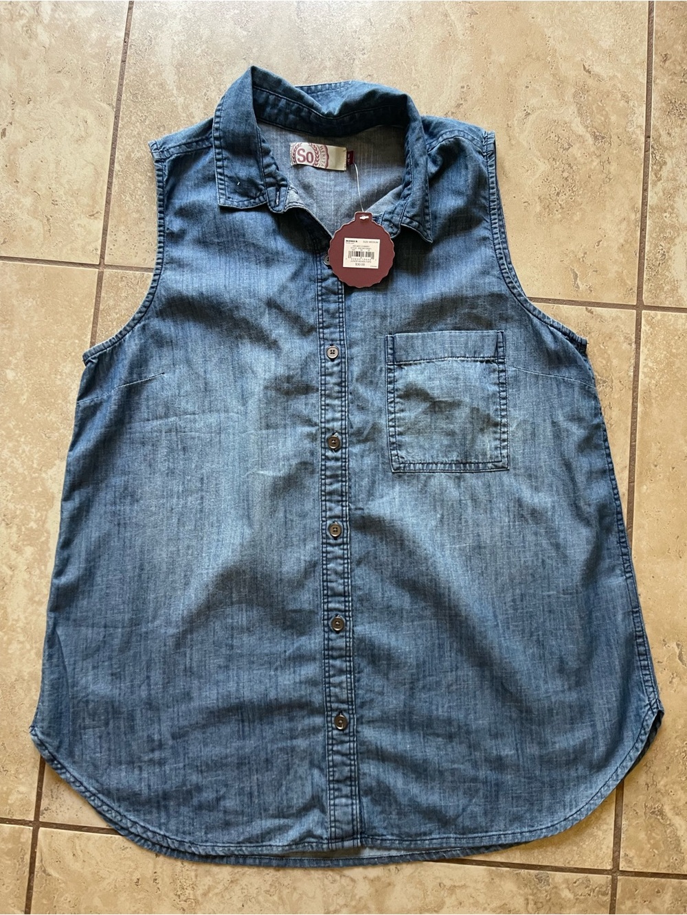 SO Denim-Look Sleeveless Button Front Top in Light Blue